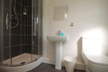3 bed flat, Sloane Court, Sandyford, Newcastle, NE24PF - Image 9
